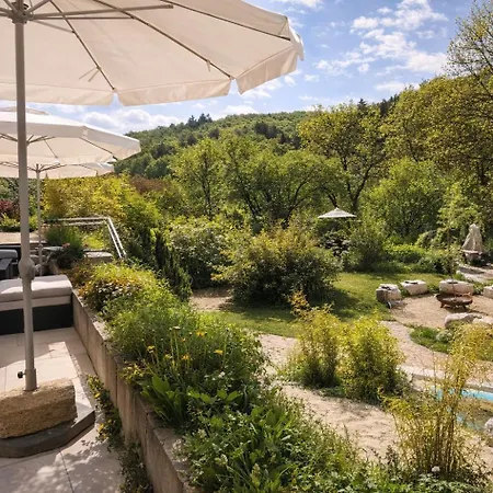 3,5 Z-wohnung, 2 Schlafzimmer Fuer 4 Personen, 30 Min Zuerich -galileo